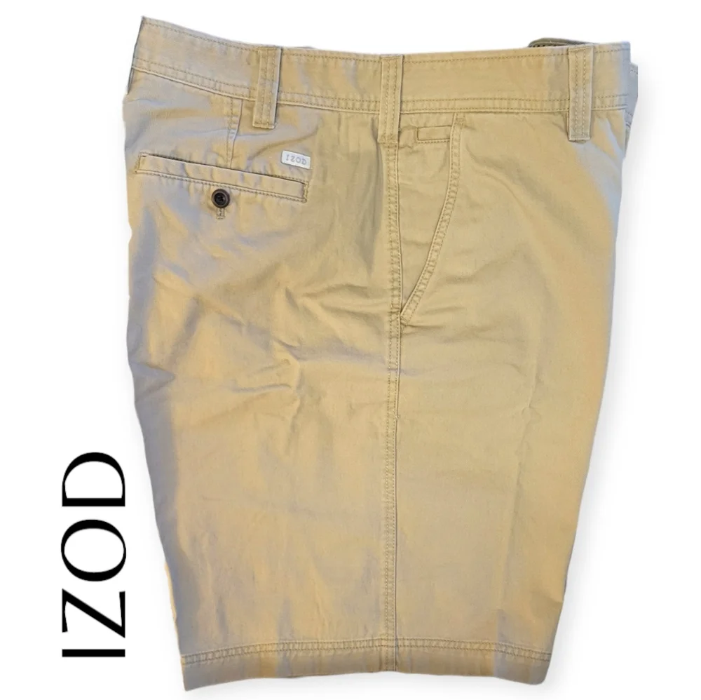 IZOD Flat Front Khaki Shorts Size 42